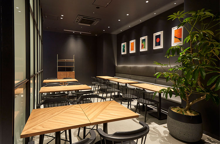 Cross Life Hakata Tenjin ground-floor restaurant and dining area