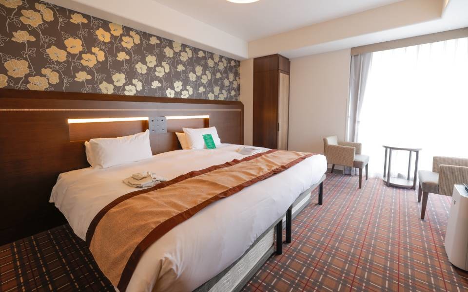 Hotel Monterey Fukuoka superior double room with wider layout and panoramic window